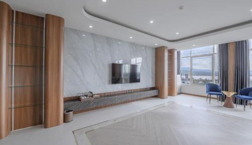 King Room with Spa Bath