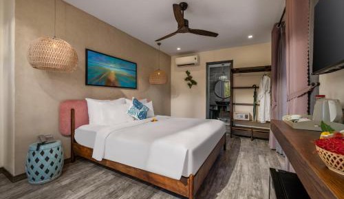 Deluxe Double Room with Sea View