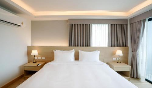 Standard King Room