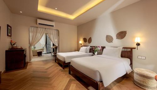 Private Twin Veranda Suite Room