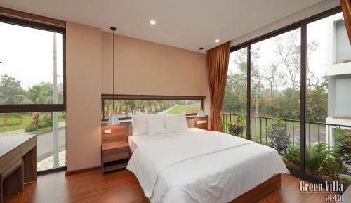 Standard King Room