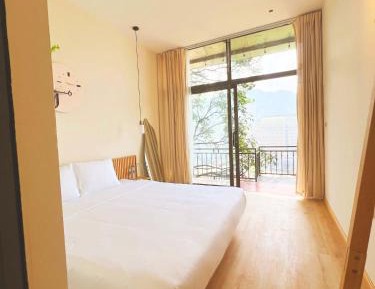 King Room with Garden View