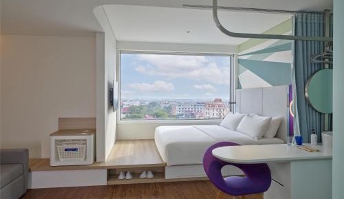 King Room with Sofa Bed