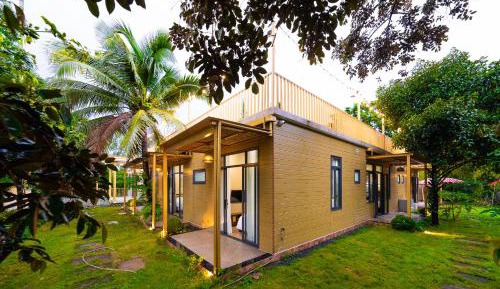 Five-Bedroom House