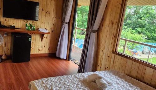 Twin Room with Lake View
