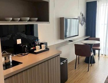 Twin Room with Lake View