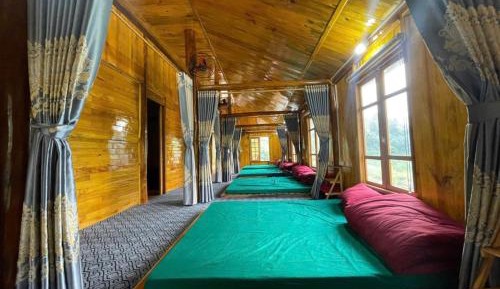 Bunk Bed in Mixed Dormitory Room