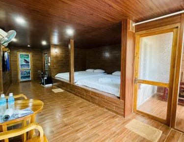 Quadruple Room with Balcony