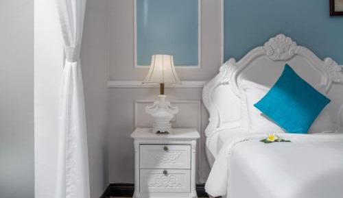 Palace Suite Room with Balcony 