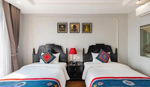 Superior Twin Room