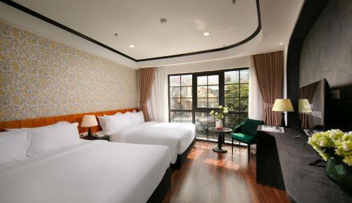 Deluxe Family Room