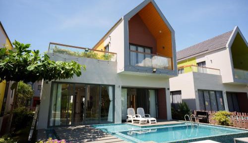 Three-Bedroom Vacation Home 