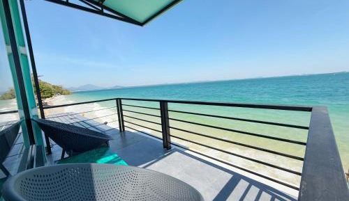 Deluxe Sea View