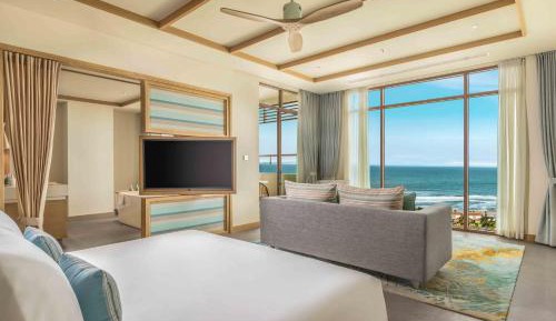 Ocean View King Suite with Balcony - Spa Inclusive