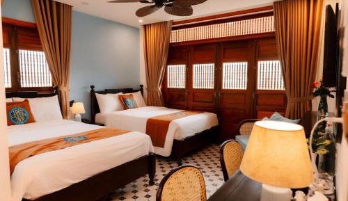 Family Suite with Balcony