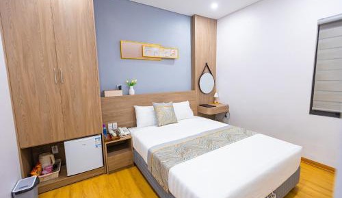Standard King Room