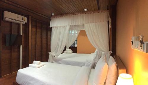 Superior Triple Room with Garden View