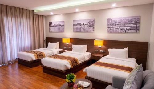 Triple Room