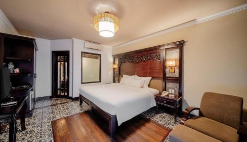 Deluxe Double or Twin Room with Balcony