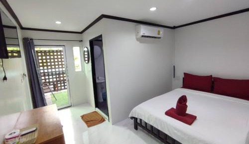 Queen Room with Sea View