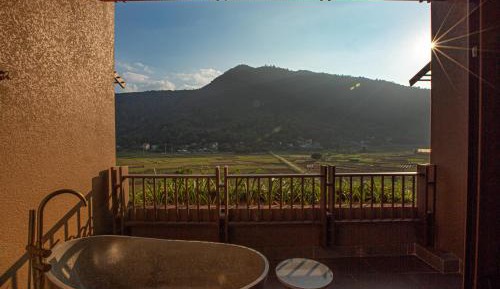 Executive Double Room with Mountain View