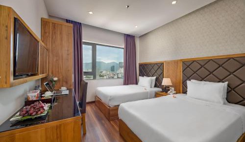 Twin Room with Mountain View