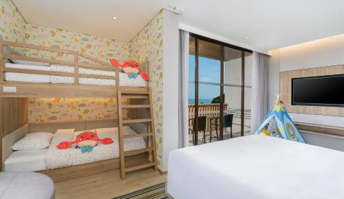 Family Balcony Seaview Room with One King and One Bunk Bed