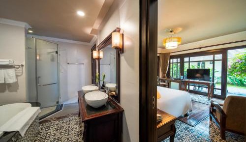 Premier Deluxe Double Room with Balcony or Terrace