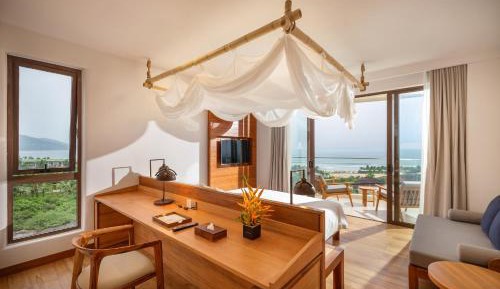 Seaview Two-Bedroom Suite