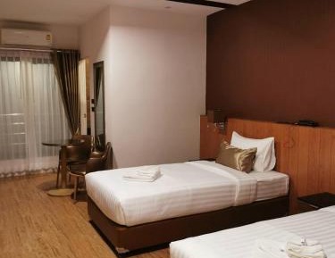Standard Twin Room