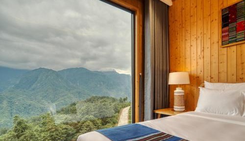 Tho Cam Bungalow Two Bedrooms Mountain View