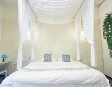 Deluxe Double Room with Bath