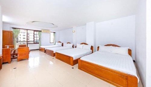 Family Room (8 Adults)