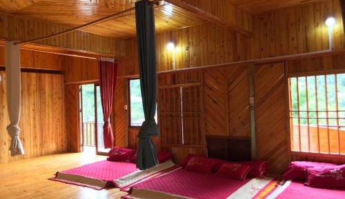 Mixed Dormitory Room