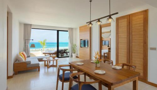Seaview Sky Pool Villa