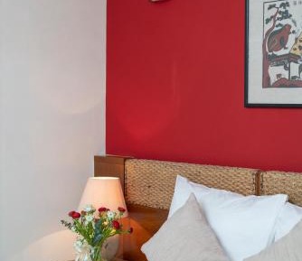 Deluxe Room with Internal Window