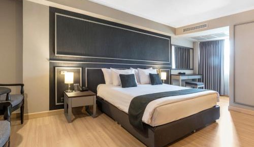 Two-Bedroom Suite