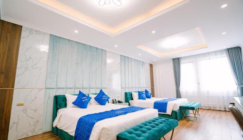 Superior Deluxe Double or Twin Room 