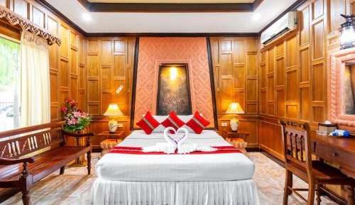 Villa Double Room with Garden View