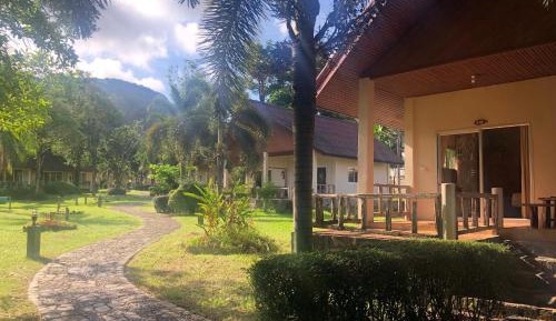 Deluxe Bungalow
