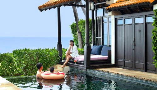  Oceanfront Pool Villa King
