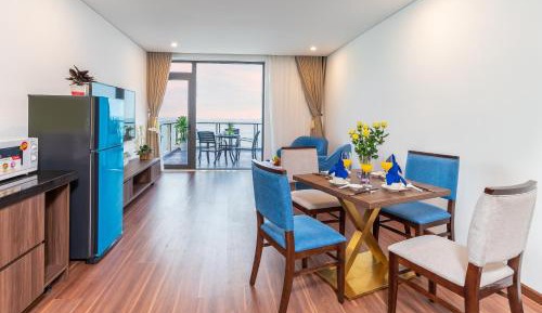 Terrace Apartment with Luxury Ocean View