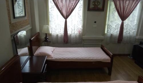 Twin Room with View