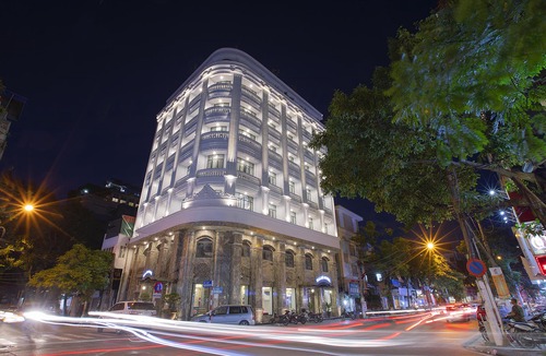 Hai Ba Trung Hotel | Halais Hotel