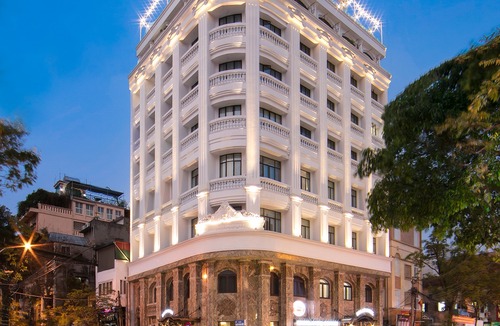 Hai Ba Trung Hotel | Halais Hotel
