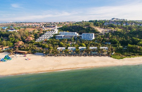 Phu Hai Beach Hotel | The Cliff Resort & Residences Mui Ne
