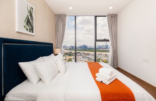 Tan Thuan Tay Apartment | Eco Green Saigon Luxury Apartment Hotel