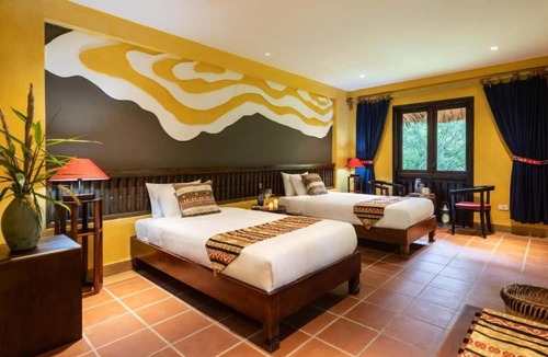 Thong Nguyen Hotel | Panhou Retreat