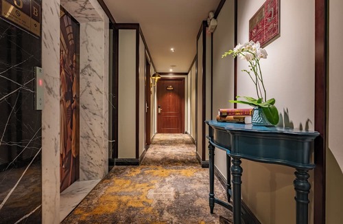 Hang Trong Hotel | GRAND HOTEL du LAC Hanoi