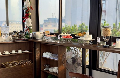 Hanoi Backpacker Quarter Hotel | The Cosy Inn Hanoi Hotel